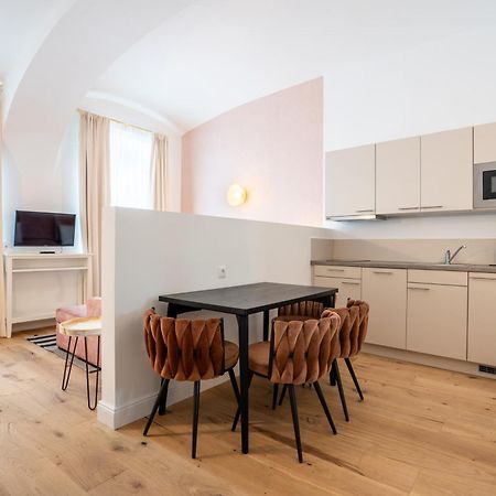 Apartamento Easy Flat Sankt Elisabeth Viena Exterior foto